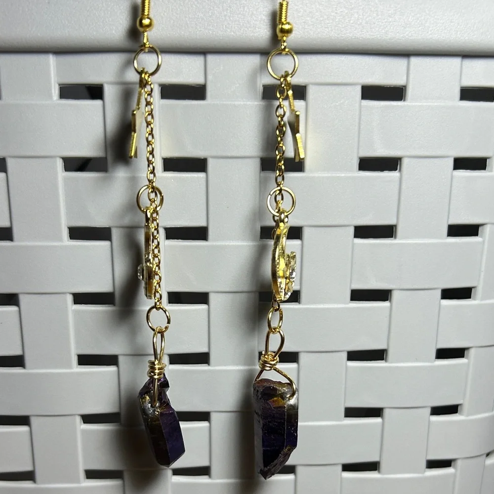 3/$25 Star and Moon Dangle Earrings - Picture 4 of 5
